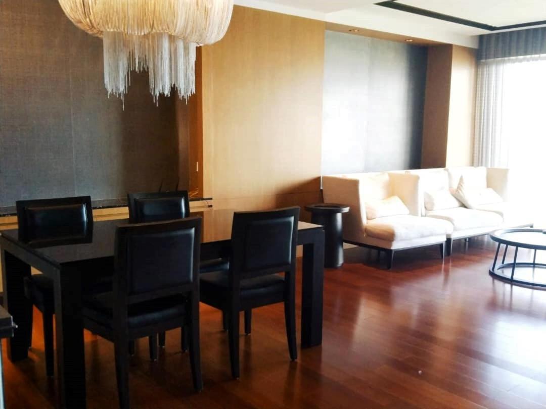 B.Suites 21 Kota Kinabalu Exterior photo